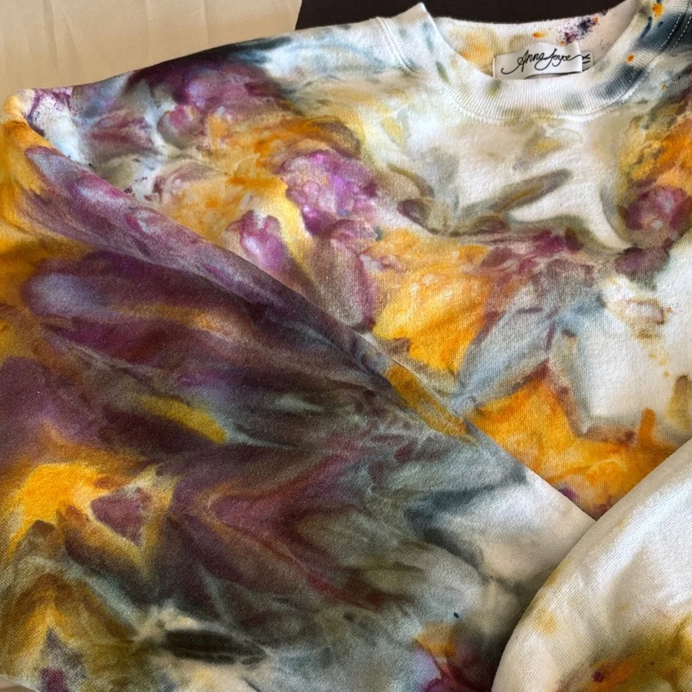 Multicolor Tie-Dye Sweatshirt - Picture 3 of 4